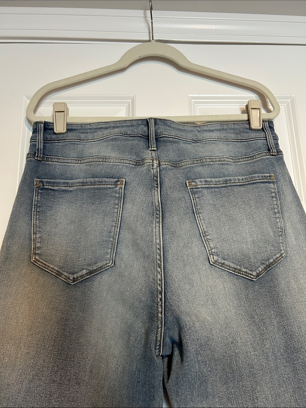Simply Vera Light Blue Wide Leg Jeans w/ Embellished Cuffs Women's 12 Petite - Picture 10 of 11